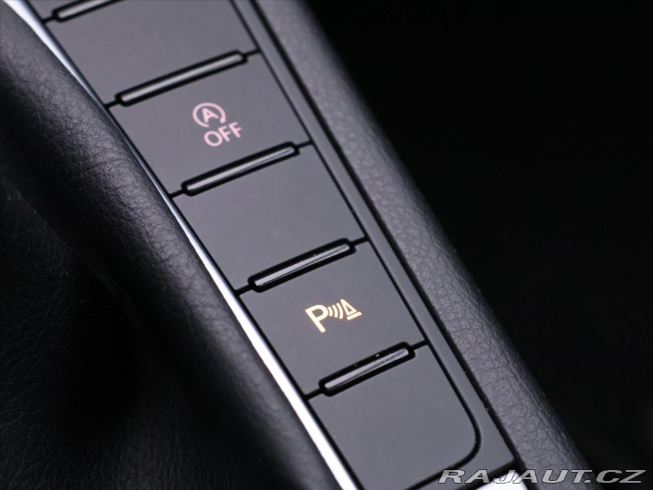 Volkswagen Passat 1,6 TDI Highline Xenon 2012