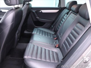 Volkswagen Passat 1,6 TDI Highline Xenon 2012