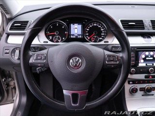 Volkswagen Passat 1,6 TDI Highline Xenon 2012