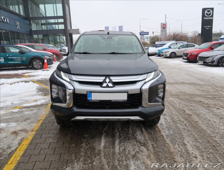Mitsubishi L200 2,3 DI-D 4x4 AT 2020
