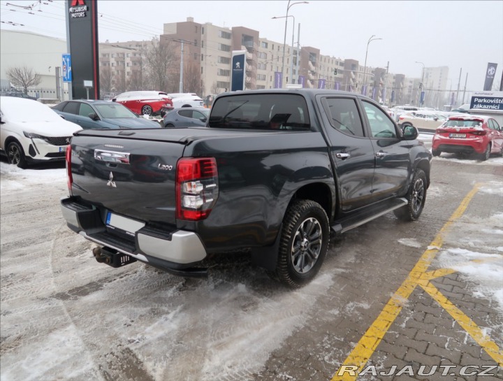Mitsubishi L200 2,3 DI-D 4x4 AT 2020