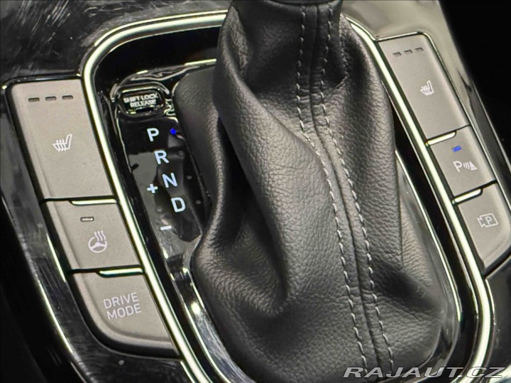 Hyundai i30 1,0 TGDI SMART + CLIMATE 2024