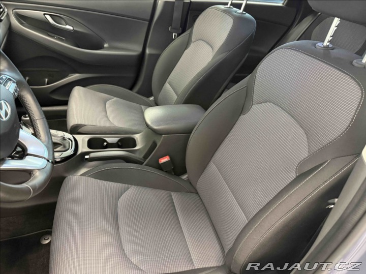 Hyundai i30 1,0 TGDI SMART + CLIMATE 2024