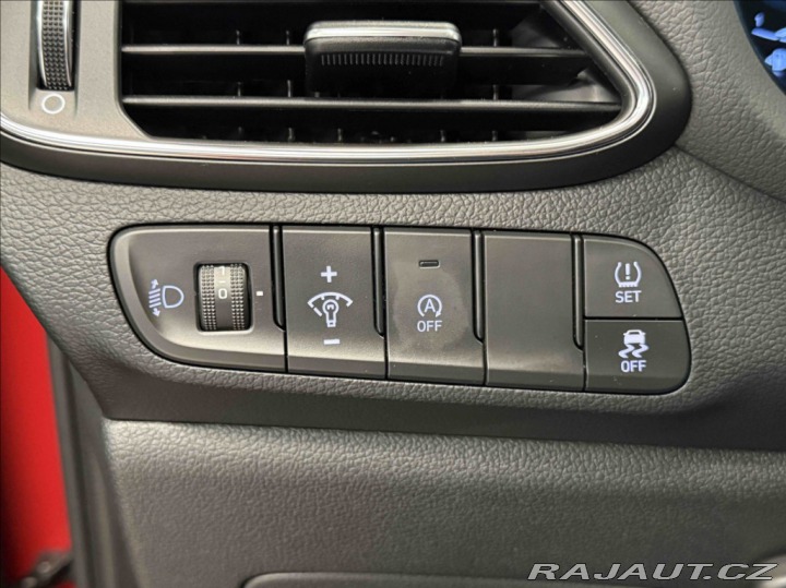 Hyundai i30 1,0 TGDI SMART + CLIMATE 2024