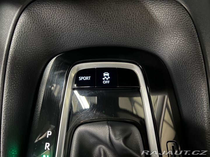 Toyota Corolla 1.5 e-CVT COMFORT, ACC, K 2023