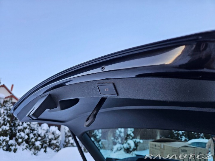 Škoda Octavia 2,0   RS TDI 135 kW Combi 2014