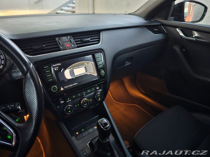 Škoda Octavia 2,0   RS TDI 135 kW Combi 2014