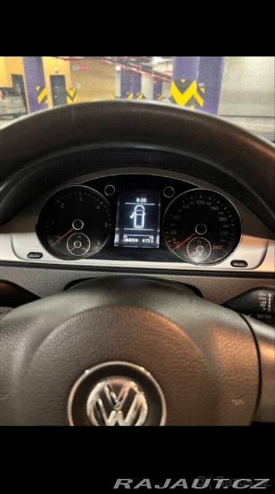 Volkswagen Passat 2,0   b7 2014