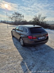 BMW 5 3,0   f11 530d 2011