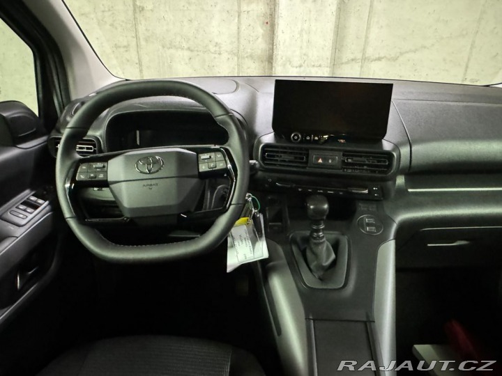 Toyota ProAce City Verso 1.5, D, MT, Long, Family 2026
