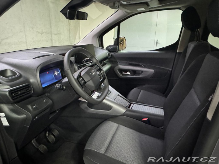 Toyota ProAce City Verso 1.5, D, MT, Long, Family 2026