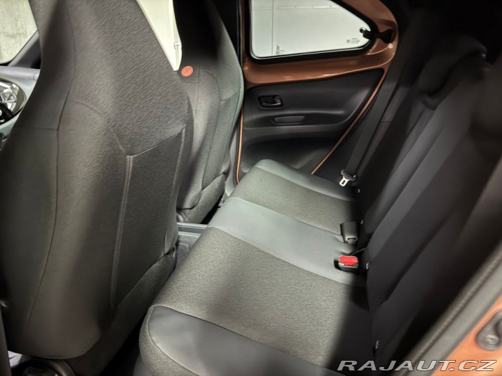 Toyota Aygo 1.5, HEV, Executive 2026
