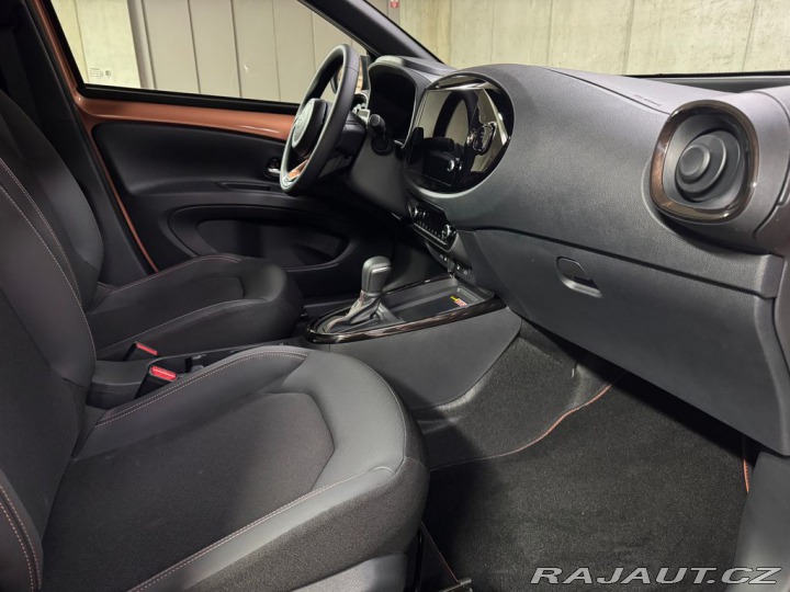 Toyota Aygo 1.5, HEV, Executive 2026