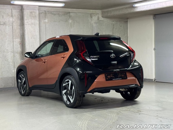 Toyota Aygo 1.5, HEV, Executive 2026