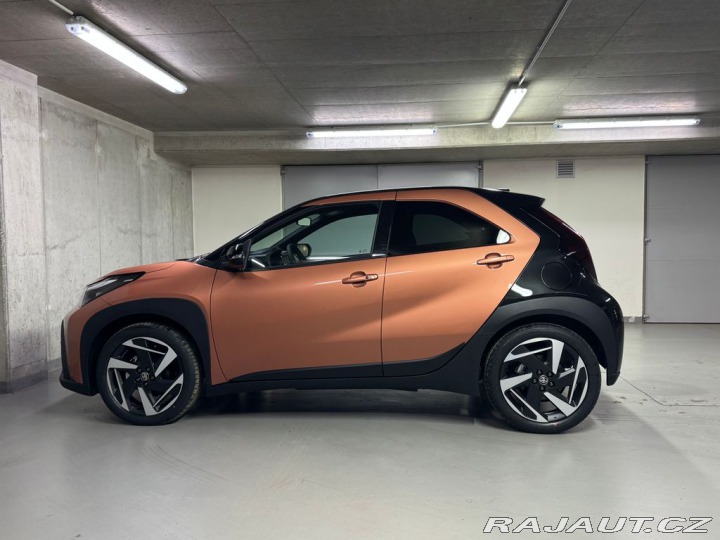 Toyota Aygo 1.5, HEV, Executive 2026