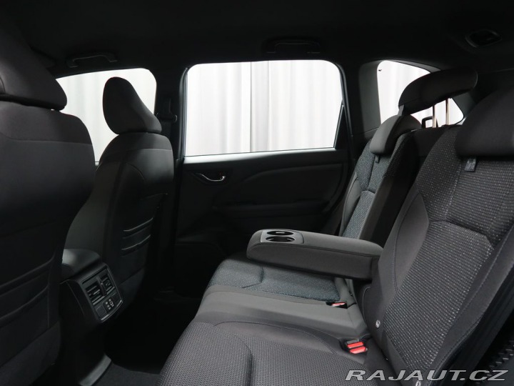 Subaru Forester 4X4 COMFORT NAVI. Předvád 2025
