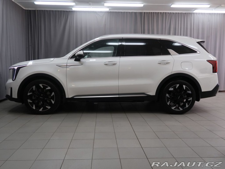 Kia Sorento TOP - K odběru IHNED 2025