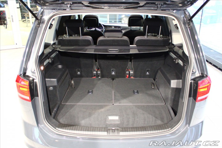 Volkswagen Touran 1.5 TSi 7Míst/ACC/Pano/Ka 2018