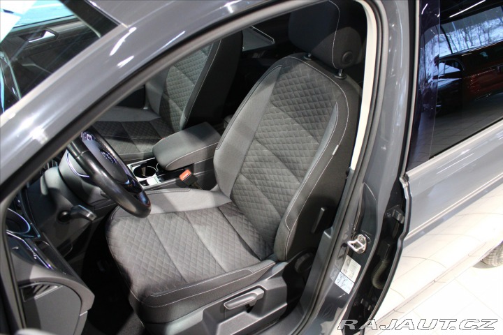Volkswagen Touran 1.5 TSi 7Míst/ACC/Pano/Ka 2018