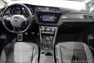 Volkswagen Touran 1.5 TSi 7Míst/ACC/Pano/Ka 2018