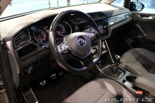 Volkswagen Touran 1.5 TSi 7Míst/ACC/Pano/Ka 2018