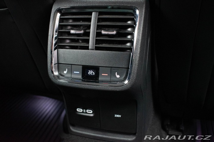 Škoda Octavia 2.0TDI REZERVACE 2023