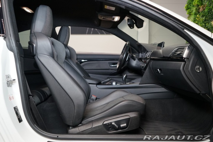 BMW M4 M-PERFORMANCE*KARBON*CARP 2019