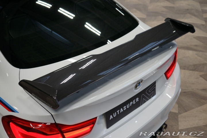 BMW M4 M-PERFORMANCE*KARBON*CARP 2019