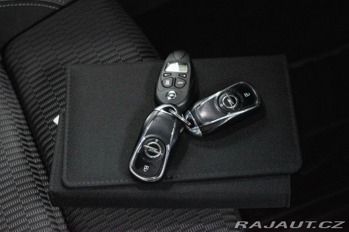 Opel Insignia 2.0 CDTi 4x4*WEBASTO*TAŽN 2017