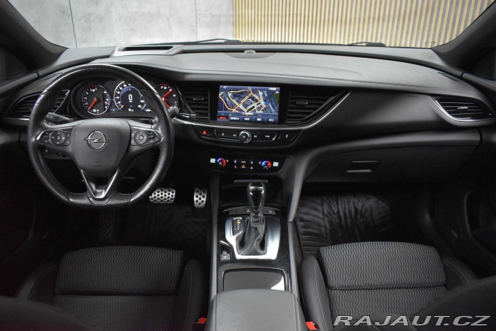 Opel Insignia 2.0 CDTi 4x4*WEBASTO*TAŽN 2017