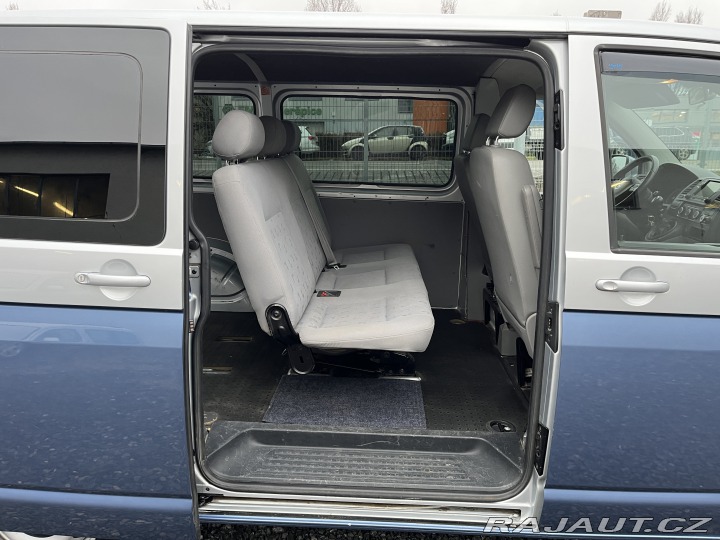 Volkswagen Transporter 2.0TDI obytná vestavba 2011