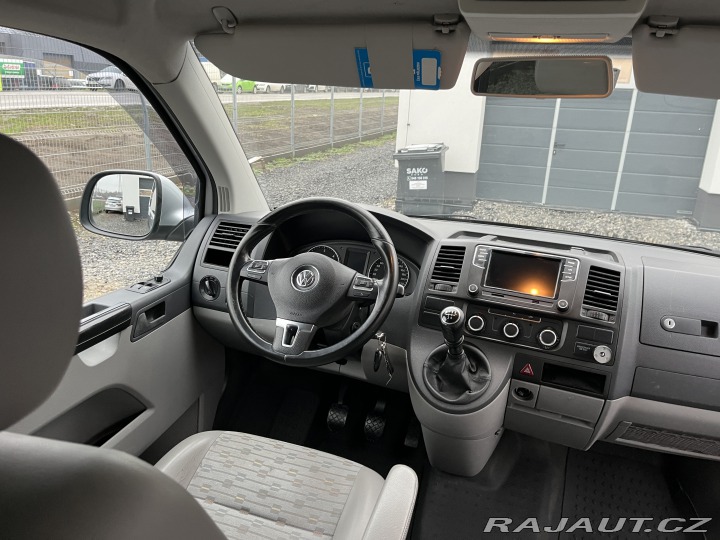 Volkswagen Transporter 2.0TDI obytná vestavba 2011