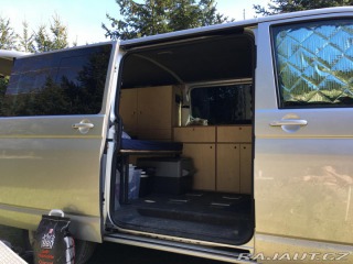 Volkswagen Transporter 2.0TDI obytná vestavba 2011