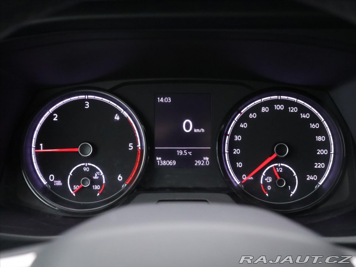 Volkswagen Transporter 2,0 TDI 81kW Klima 8-míst 2021