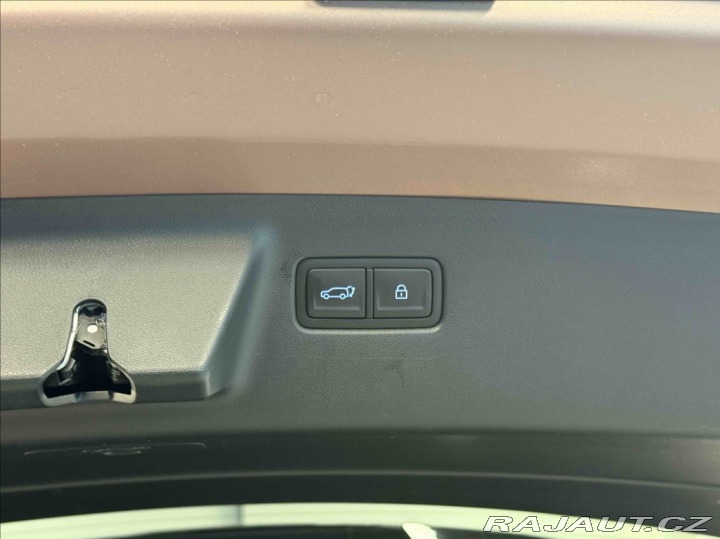 Hyundai Santa Fe 1,6 T-GDI HEV CALLIGRAPHY 2025