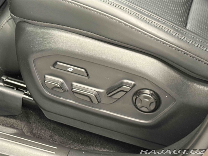 Hyundai Santa Fe 1,6 T-GDI HEV CALLIGRAPHY 2025