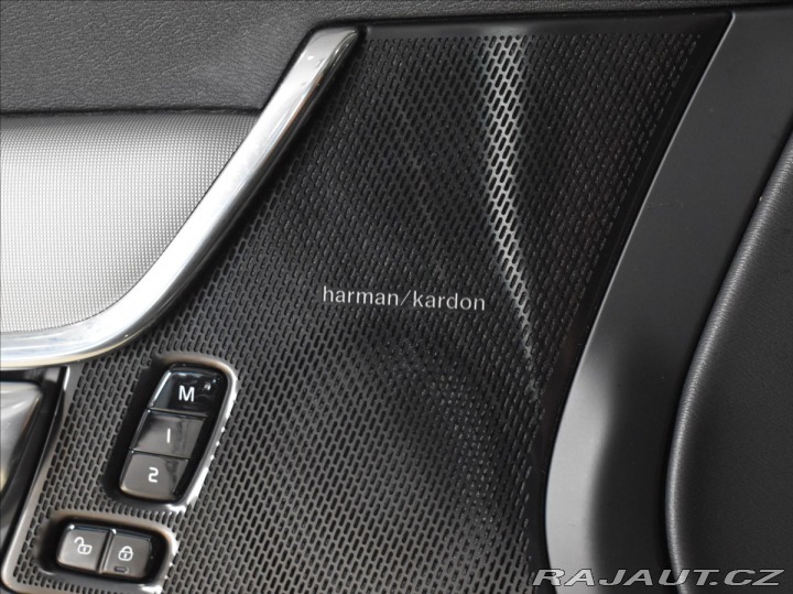 Volvo V90 2,0 T6 Plus Dark Ventilac 2025