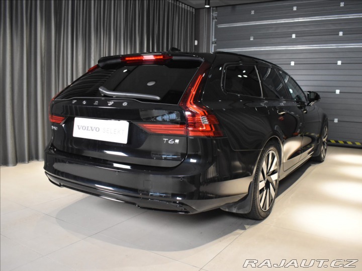 Volvo V90 2,0 T6 Plus Bright Ventil 2025