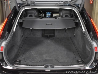 Volvo V90 2,0 T6 Plus Bright Ventil 2025