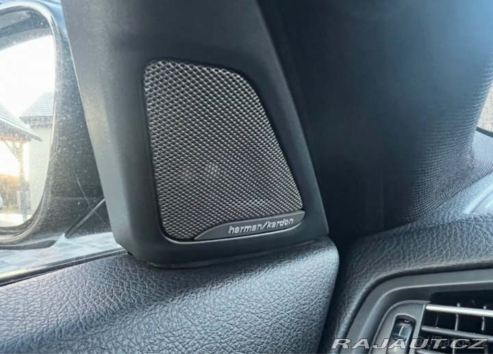 BMW 5 3,0 530 xd M-paket 1800