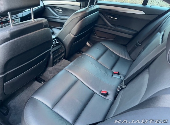 BMW 5 3,0 530 xd M-paket 1800