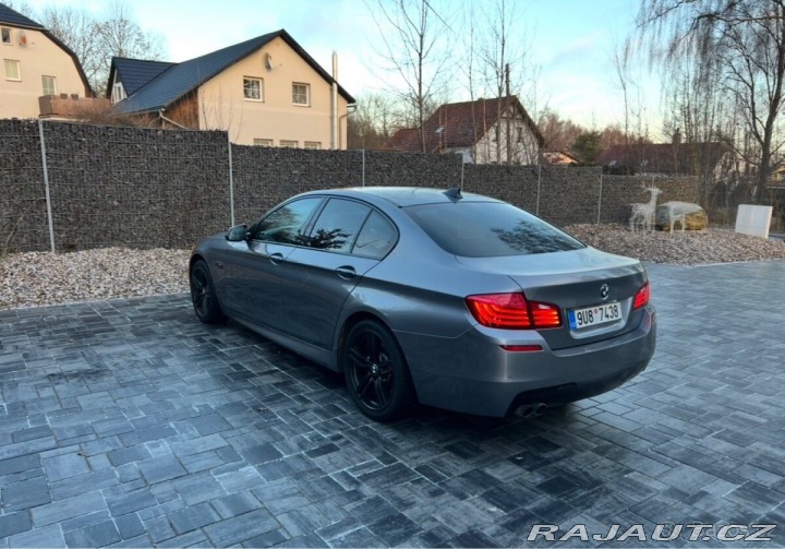 BMW 5 3,0 530 xd M-paket 1800