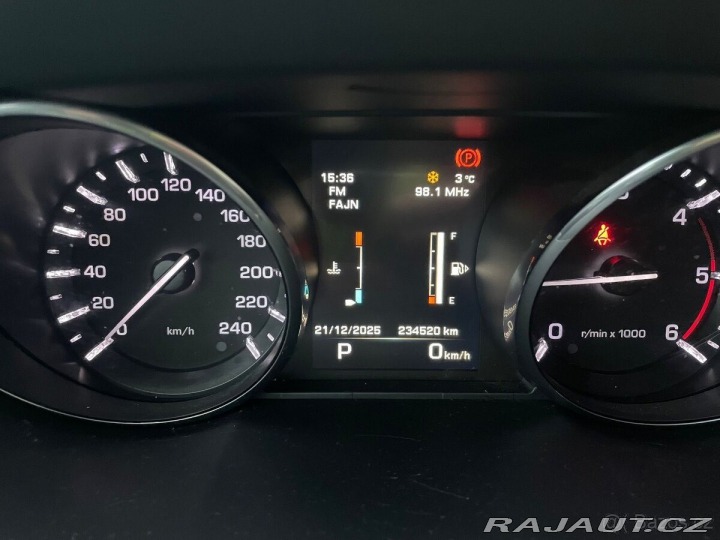 Land Rover Discovery Sport 4X4 2015