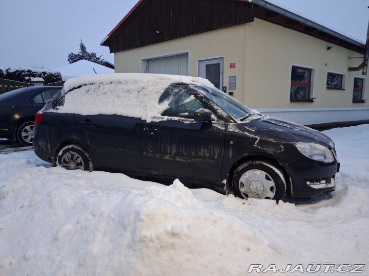 Škoda Fabia 1,4   MPI 63KW, LPG 186 0 1800