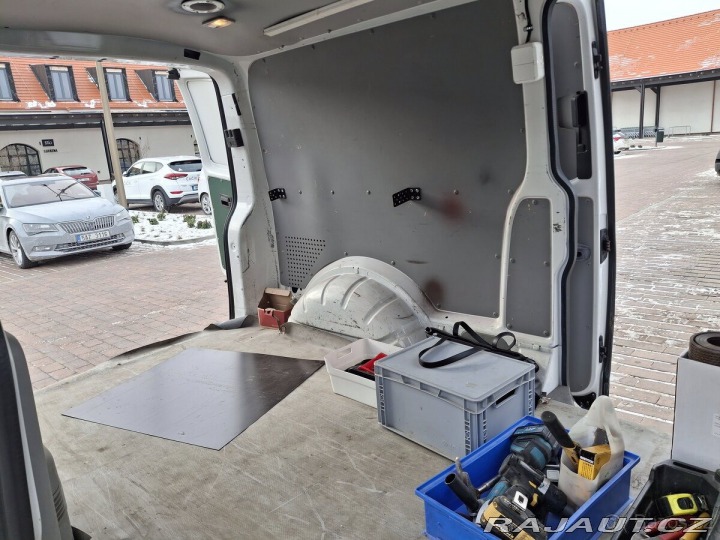 Volkswagen Transporter 2,0   t5 2015