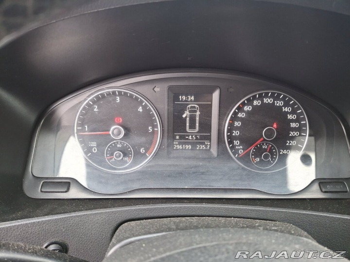 Volkswagen Transporter 2,0   t5 2015