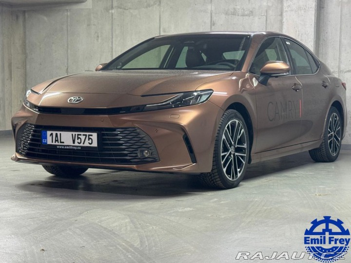Toyota Camry 2.5 Hybrid Executive 2025