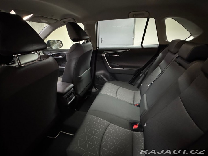 Toyota RAV4 Comfort Style 2.5 Hybrid 2025