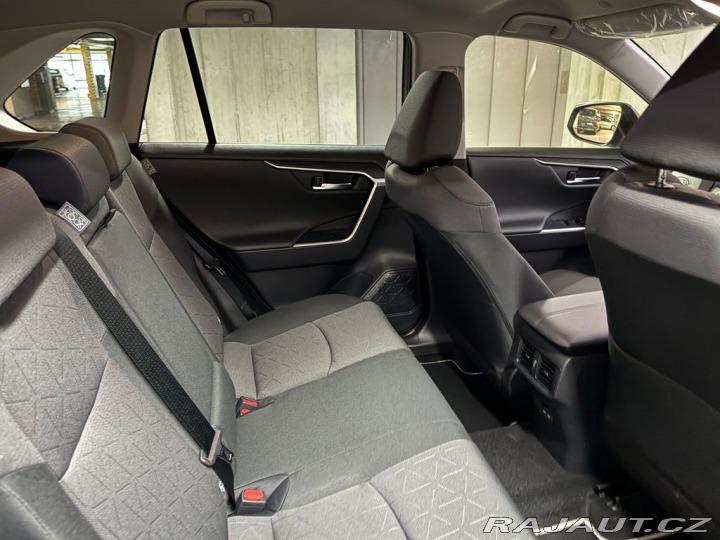 Toyota RAV4 Comfort Style 2.5 Hybrid 2025