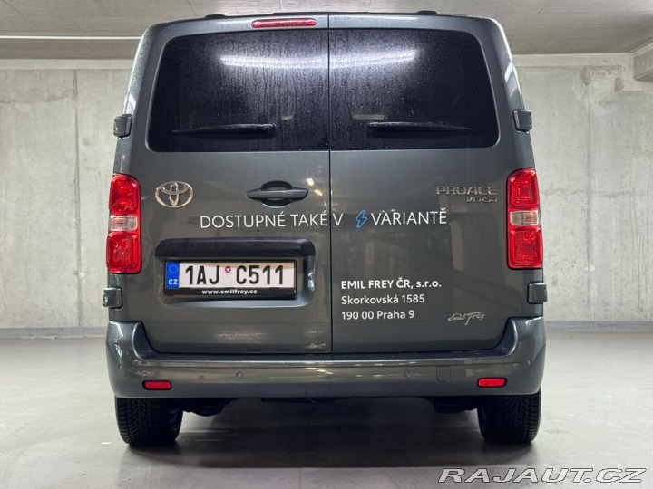 Toyota ProAce Verso Business Comfort 2.0 6MT 2024